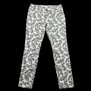 Maurices Women's Size L Floral Rose Print Skinny Jeans Pants White Gray Stretch